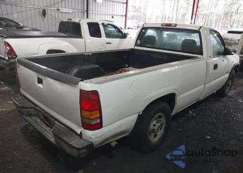 2002 Chevrolet Silverado 1500 Commercial z USA, uszkodzony, nr VIN 1GCEC14W72Z243871